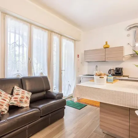 Casa Di Lux E Max - Sub 701 아파트 *