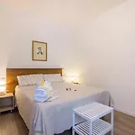 Casa Di Lux E Max - Sub 701 Lägenhet Brugherio