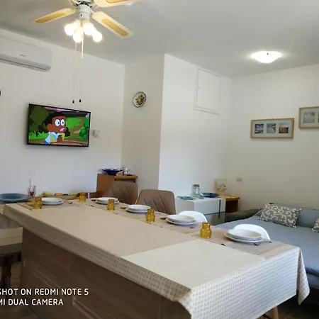 Casa Di Lux E Max - Sub 701 Apartment Brugherio