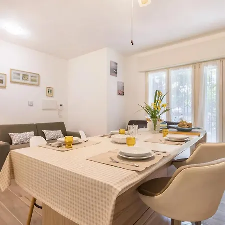 Apartment Casa Di Lux E Max - Sub 701