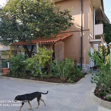 Casa Di Lux E Max - Sub 701 * Brugherio